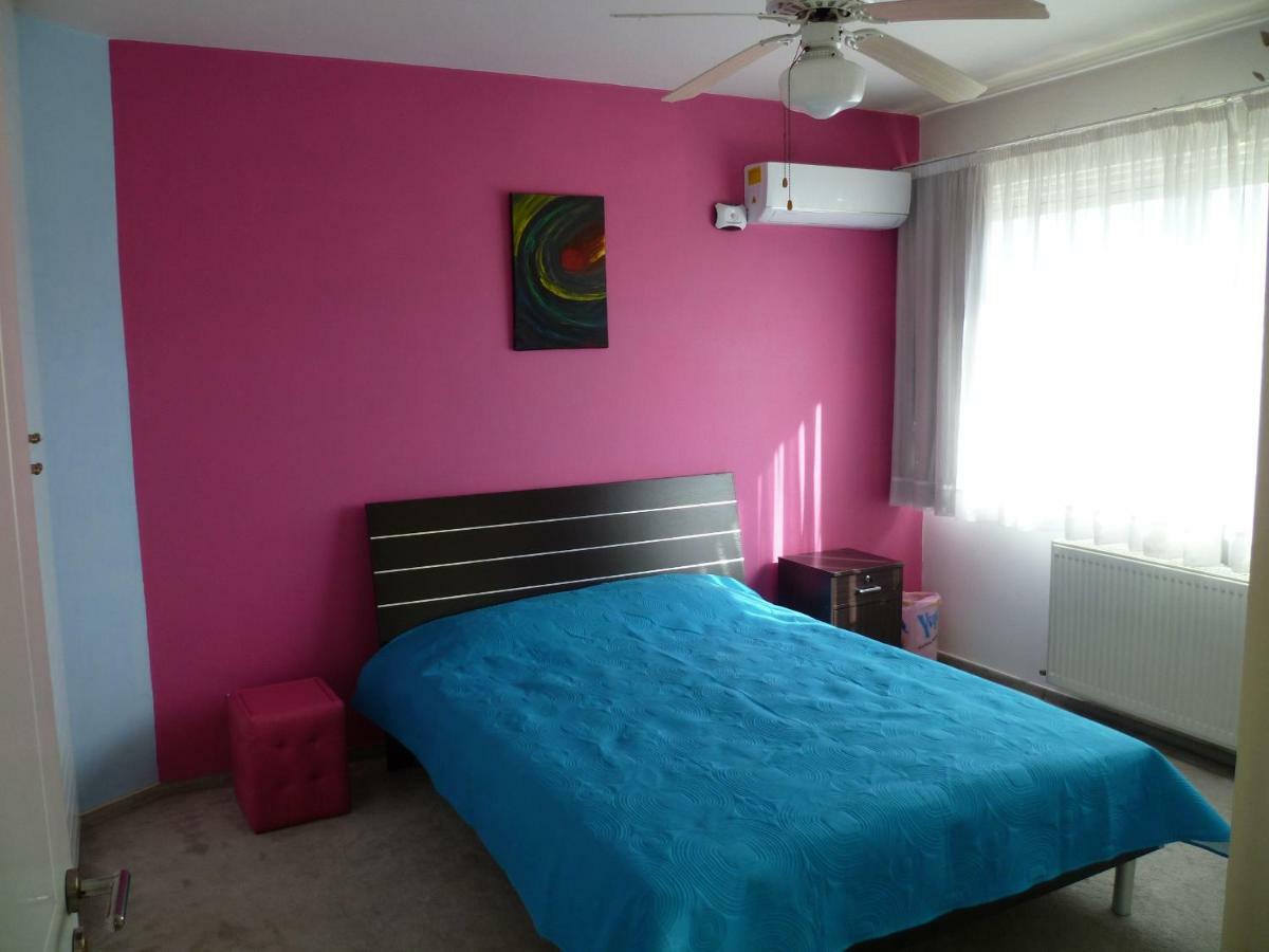 Double Room With Ensuite Bathroom At Datacom Building Никозия Екстериор снимка